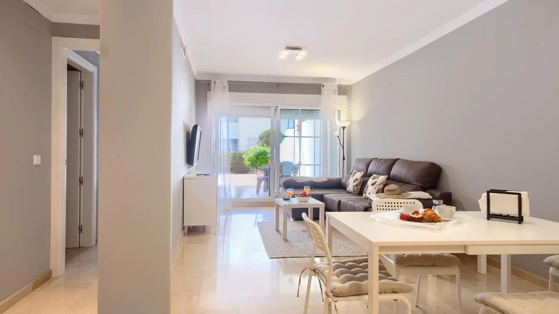 Oasis La Cala 2, Beautiful Terrace ,Pools, Parking Apartment La Cala De Mijas 0*,  Spain