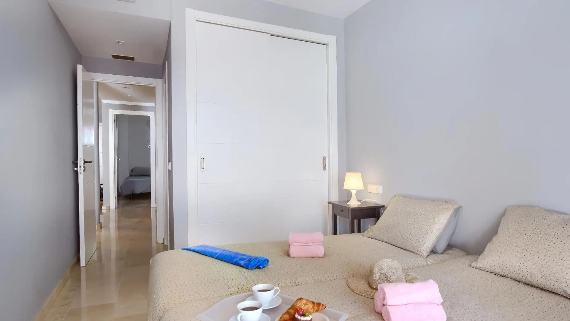Oasis La Cala 2, Beautiful Terrace ,Pools, Parking Apartment La Cala De Mijas Spain